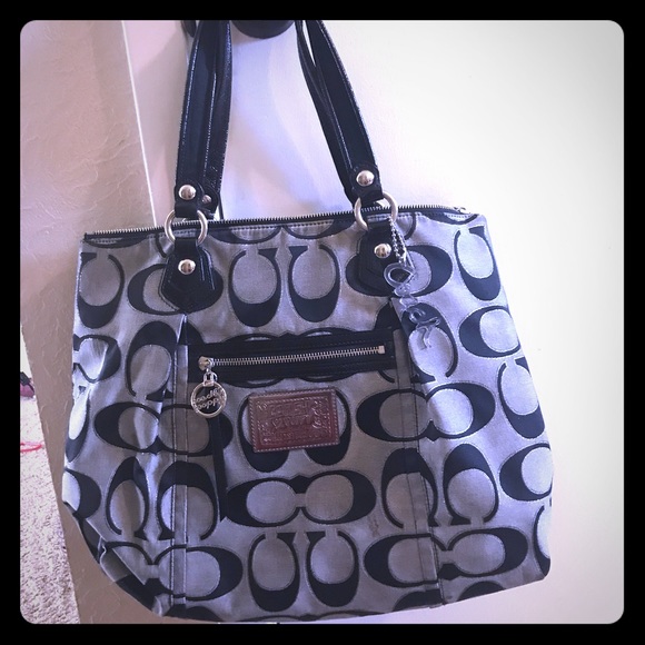 Coach shoulder bag - Picture 1 of 6